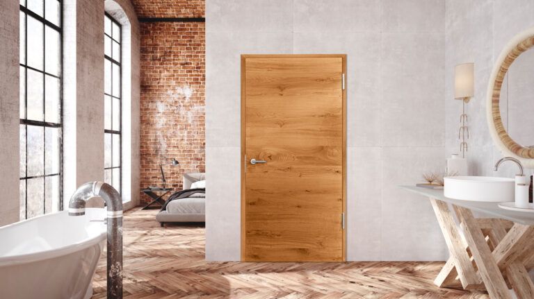 Glatte Tür aus Holz